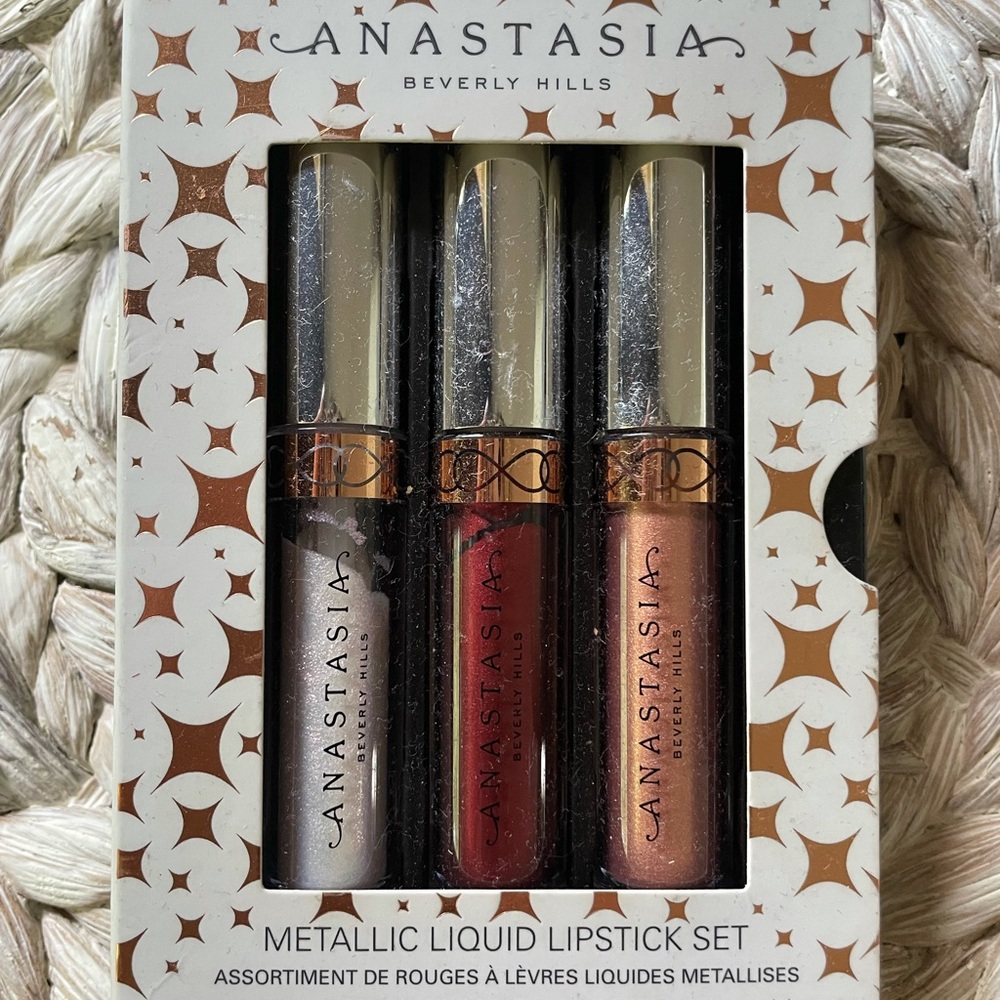 ABH Limited Edition Metallic Liquid Lipstick Set - Picture 2 of 6